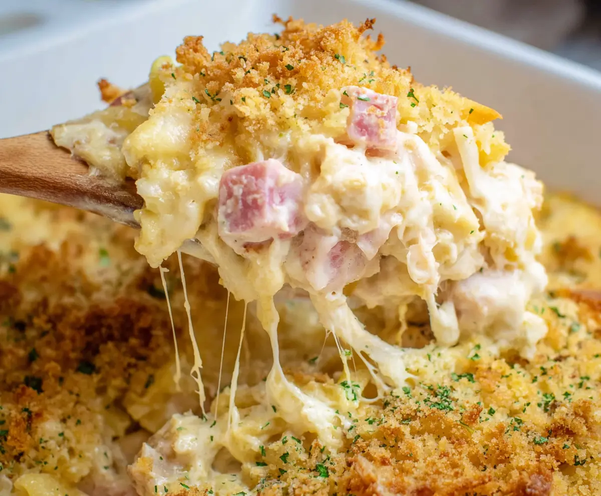 Easy Chicken Cordon Bleu Casserole