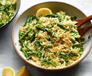 Creamy Lemon Garlic Orzo with Asparagus